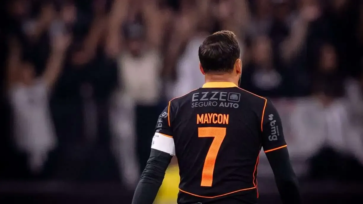 Maycon foi um dos jogadores do Corinthians, que falaram na zona mista da Neo Química Arena - Foto: Rodrigo Coca/Agência Corinthians