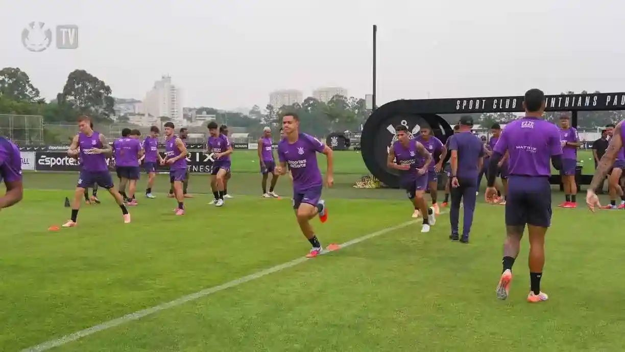 Elenco do Corinthians se prepara para o clássico contra o São Paulo - Foto: Reprodução/YouTube - Corinthians TV