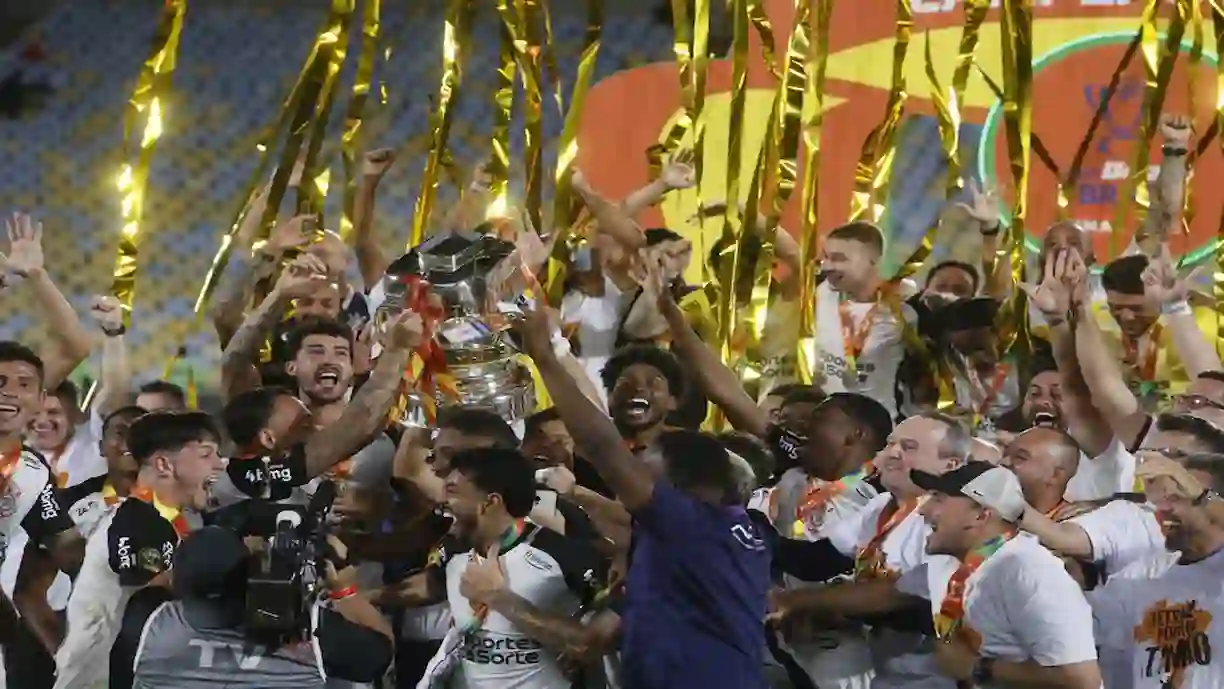 É TETRA FIEL! Corinthians vence o Vasco e conquista a Copa do Brasil
