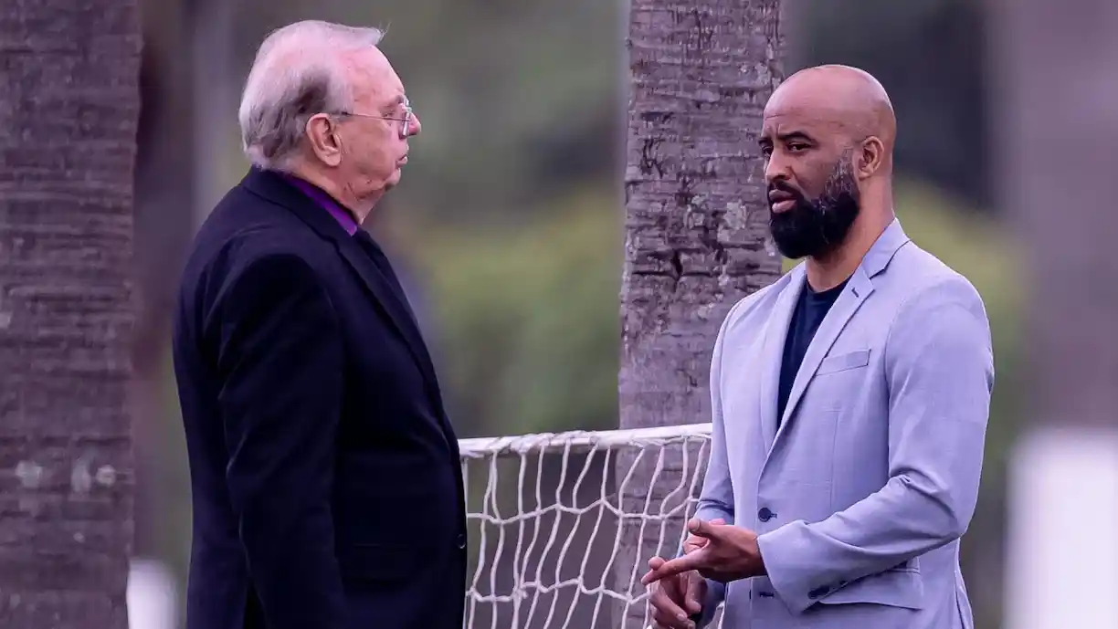 Internacional avalia em contratar Fabinho Soldado que atualmente é o executivo de futebol do Timão - Foto: Rodrigo Coca/Agência Corinthians