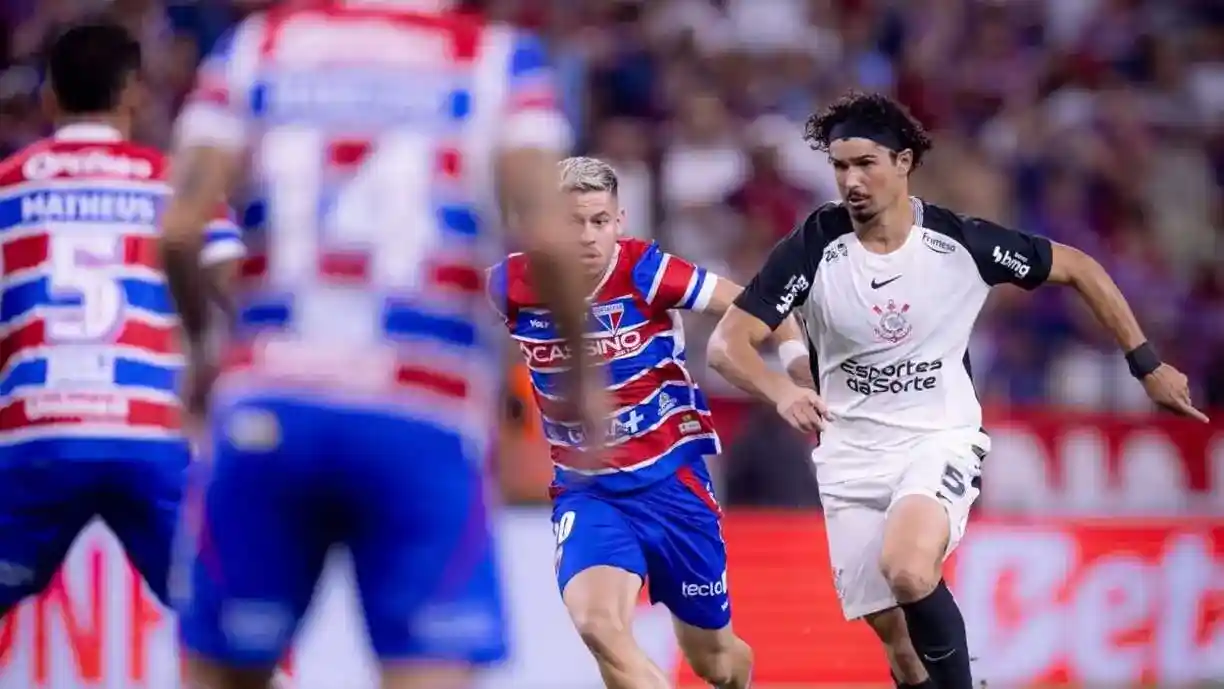 Dorival Júnior falou sobre a derrota do Corinthians, pelo placar de 2 a 1, para o Fortaleza - Foto: Rodrigo Coca/Agência Corinthians