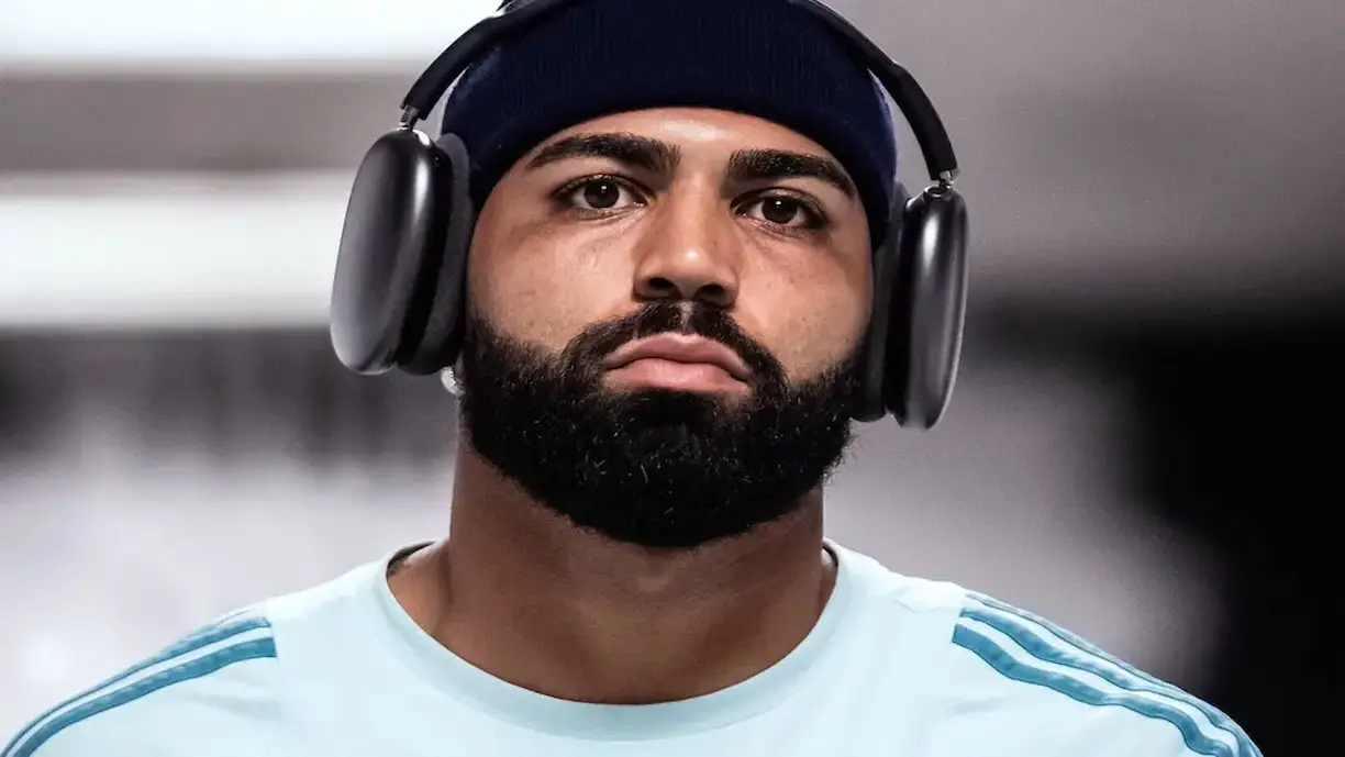 Gabigol não viaja com Cruzeiro e torcida do Corinthians agita a internet com possível negociação - Foto: Reprodução/X