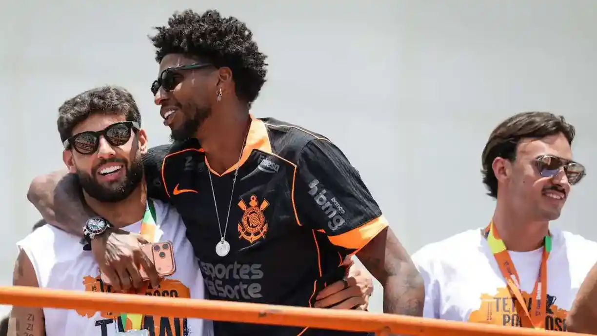 Hugo Souza recebeu uma oferta de uma equipe da Europa, mas o Corinthians rejeitou rapidamente - Foto: Felipe Rau/Estadão