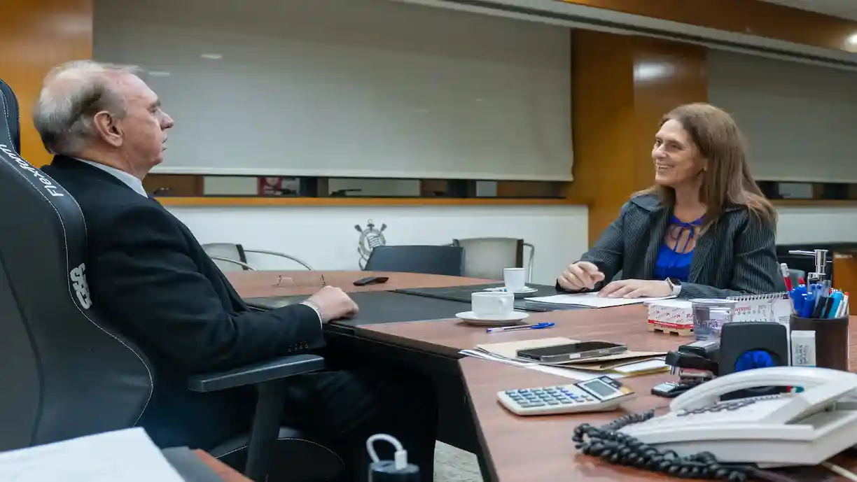 Íris Sesso confirma parceria com Osmar Stabile para reforços e renovações do alvinegro paulista em 2026 - Foto: Corinthians