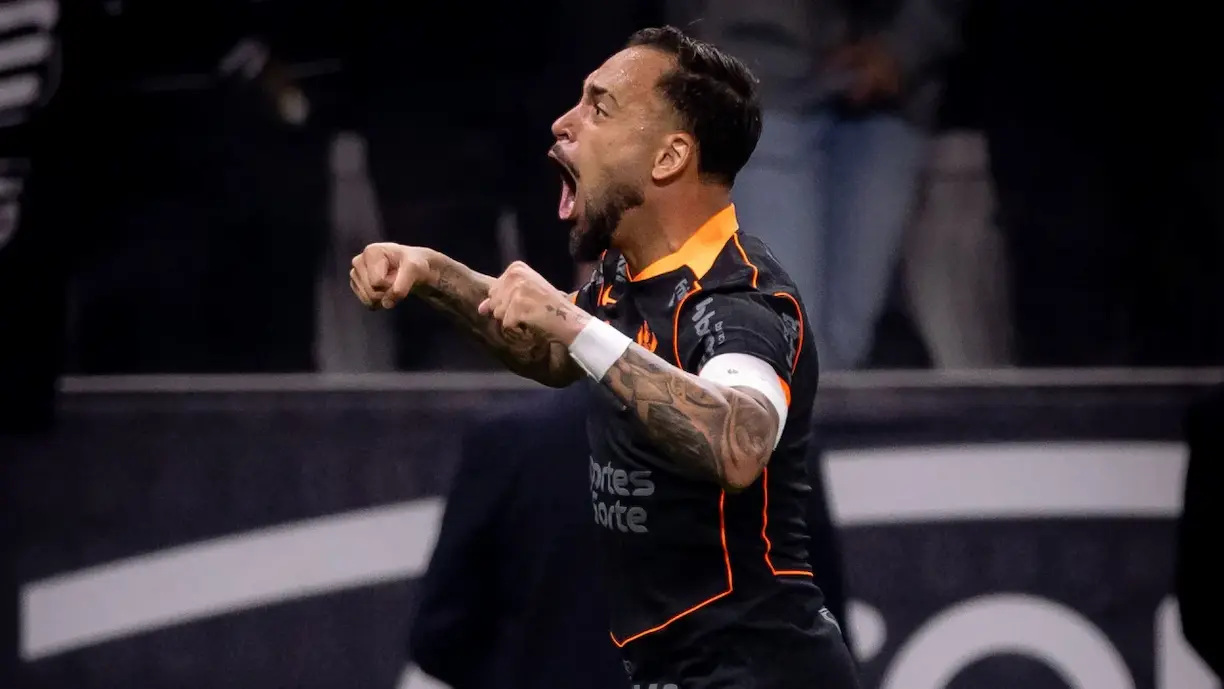 Maycon evita falar sobre futuro no Corinthians e garante foco total na Copa do Brasil - Foto: Rodrigo Coca/Agência Corinthians