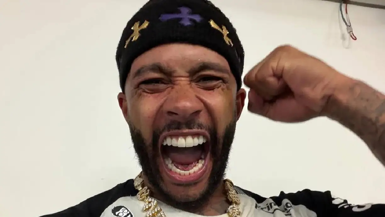 Contrato de Memphis Depay com o Corinthians termina no meio do ano e deverá ter uma conversa com Marcelo Paz - Foto: Reprodução/Instagram