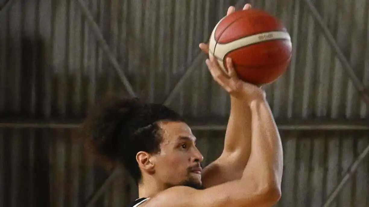 Victão foi o grande destaque da vitória do Corinthians pelo NBB - Foto: Bruno Ulivieri/Basket Osasco