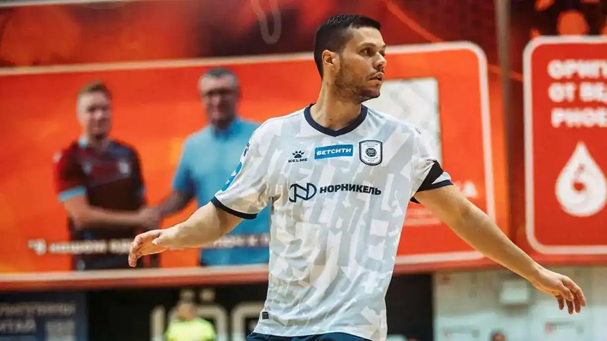 O Corinthians lamentou a morte de Alex Felipe, na Rússia, nesta terça-feira, depois de uma partida pelo Norilsk Nickel - Foto: Reprodução/Instagram