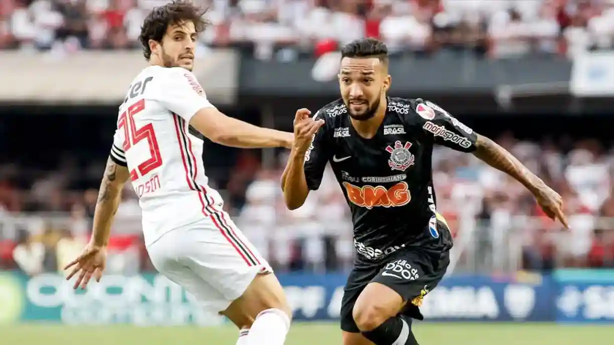 Clayson está próximo de ser anunciado por nova equipe após ser campeão pelo Coritiba - Foto: Rodrigo Gazzanel/Agência Corinthians