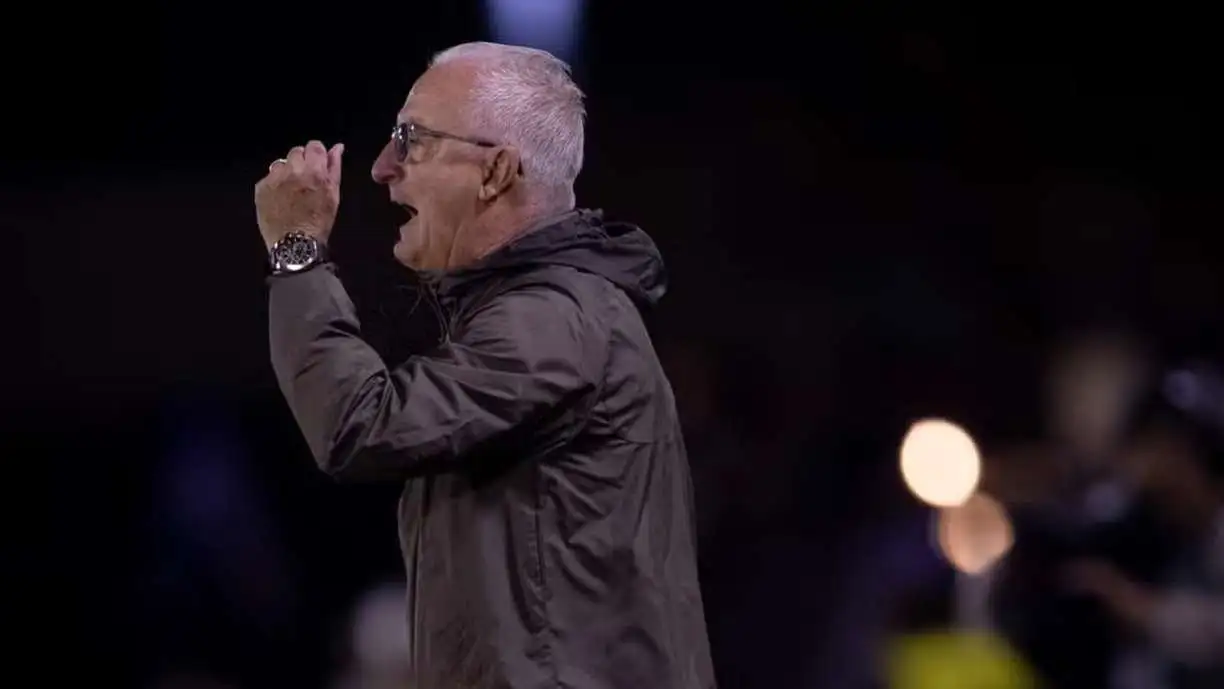 Dorival Júnior lamenta revés para o Bragantino e aguarda mais contratações no Corinthians - Foto: Rodrigo Coca/Agência Corinthians