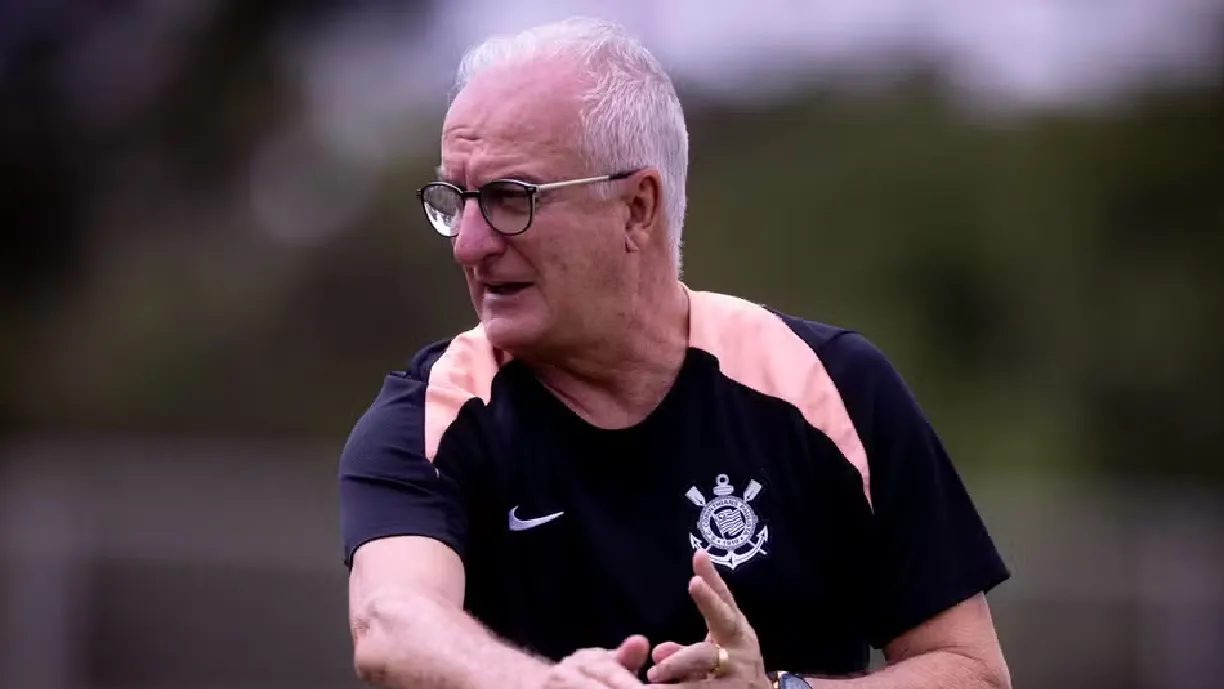 Dorival Júnior utiliza treinos para ajustar detalhes para o jogo contra o Flamengo - Foto: Rodrigo Coca/Agência Corinthians