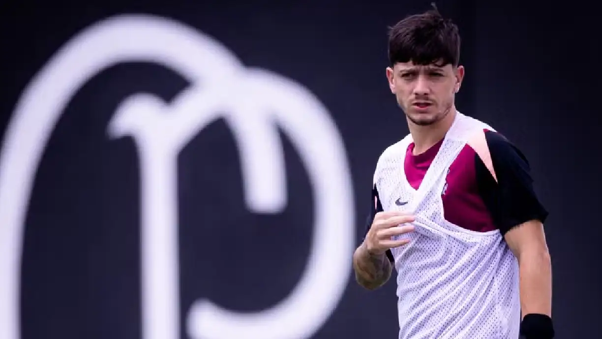 Rodrigo Garro passa por cirurgia e gera problemas para Dorival Júnior - Foto: Rodrigo Coca/Agência Corinthians