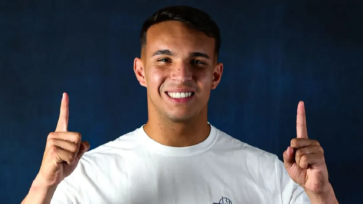 Ex-Corinthians, Giovane foi anunciado como o mais novo reforço do Napoli; Timão vai receber pela venda - Foto: Reprodução