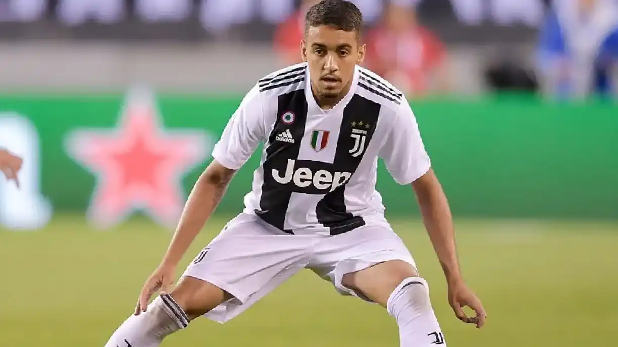 Jogador formado no Corinthians está sendo monitorado pelo Corinthians para suprir saída de capitão - Foto: Reprodução