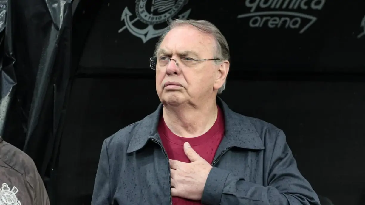 Corinthians corre contra o tempo para pagar o transfer ban imposto pela Fifa na dívida que possui com o Santos Laguna - Foto: Reprodução