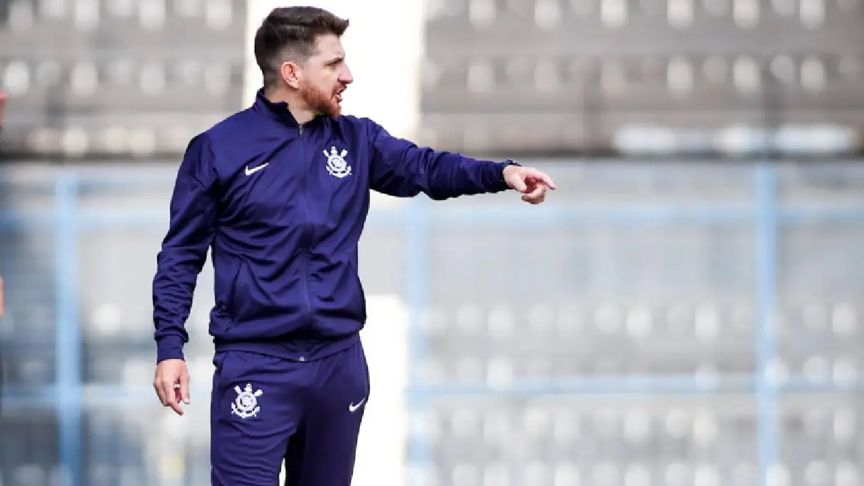  William Batista analisa empate do Timãozinho contra o Luverdense na Copinha pela segunda rodada - Foto: Rodrigo Gazzanel Agência/Corinthians