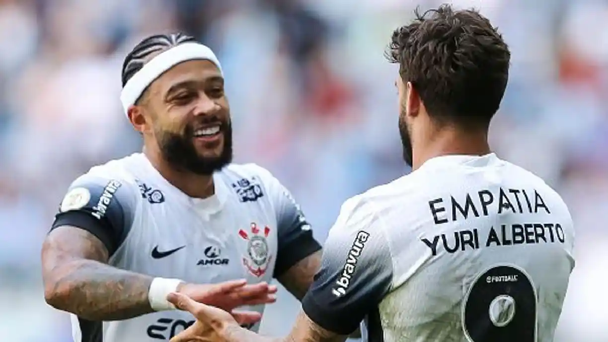 Ex-Corinthians detona atuação de Memphis Depay e Yuri Alberto na derrota para o Bahia - Foto: Reprodução