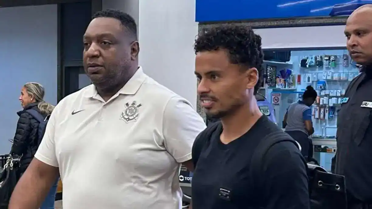 Allan comenta sobre conversa com Dorival Júnior, antes de fechar com o Corinthians - Foto: Reprodução - X/Guilherme Lesnok
