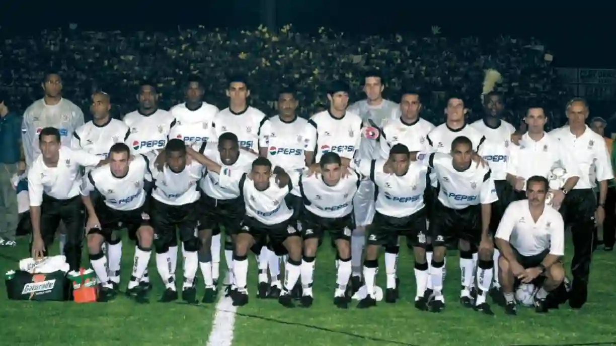 24 anos atrás, o Corinthians conquistava a Copa do Brasil em Brasília; Timão quer vencer mais uma vez na capital - Foto: Reprodução