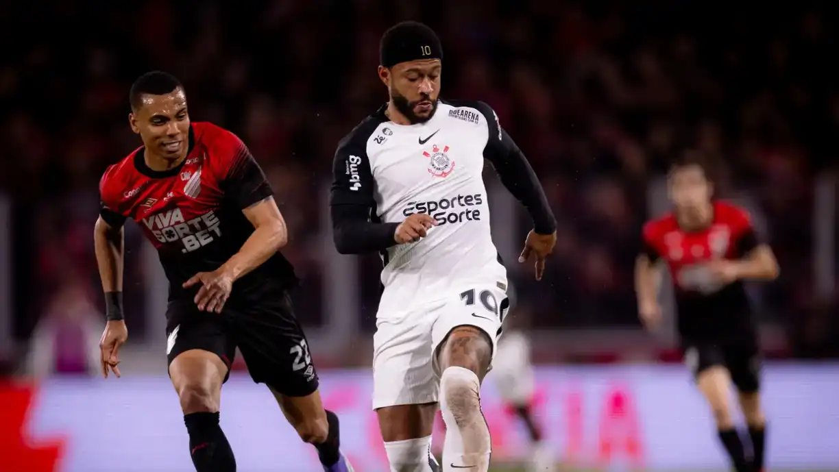 Timão já está escalado para enfrentar o Athletico-PR na Arena da Baixada pelo Brasileirão - Foto: Rodrigo Coca/Agência Corinthians