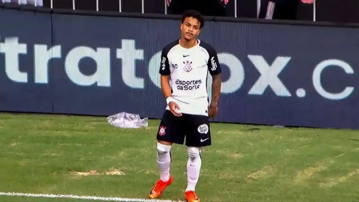 Kaio César atuou pela primeira vez com a camisa do Corinthians no confronto deste domingo e foi elogiado pelo técnico Dorival Júnior - Foto: Reprodução