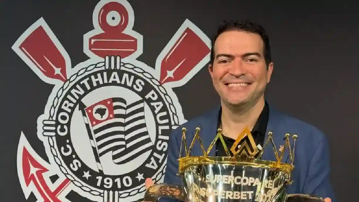 Marcelo Paz monitora o mercado para contratar um atacante após o Corinthians desistir de Kayky - Foto: Reprodução/Instagram