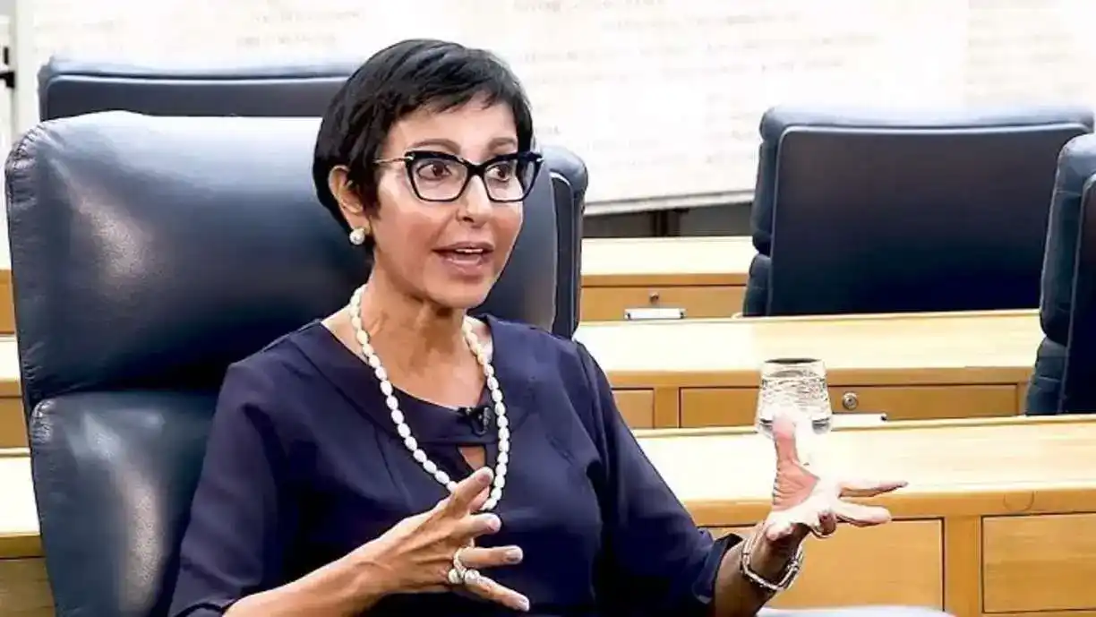 Conselheira vitalícia do Corinthians avalia candidatura à presidência: "precisa mudar"