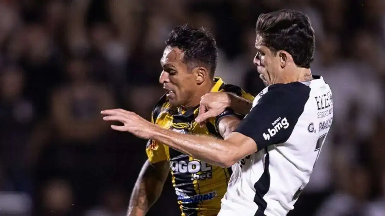 Gustavo Henrique fala do duelo entre Novorizontino e Corinthians - Foto: Pedro Zacchi e Douglas Moreti/Agência Paulistão