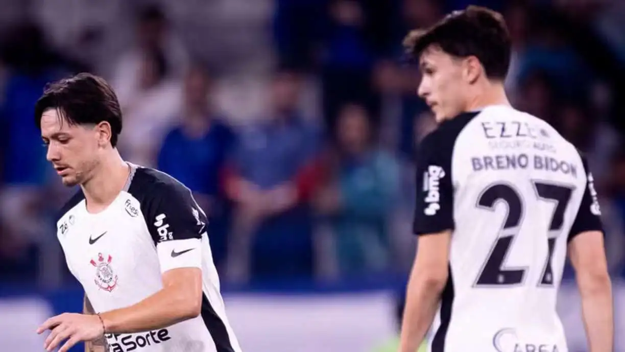 Dorival Júnior pode escalar Rodrigo Garro e Breno Bidon juntos em Santos e Corinthians - Foto: Rodrigo Coca/Agência Corinthians