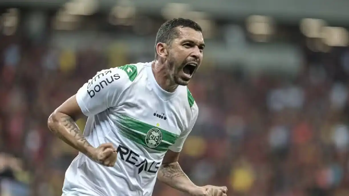 Bruno Melo fez projeção do duelo contra o Corinthians válido pelo Campeonato Brasileiro na próxima quarta (11) -  Foto: JP Pacheco/Coritiba