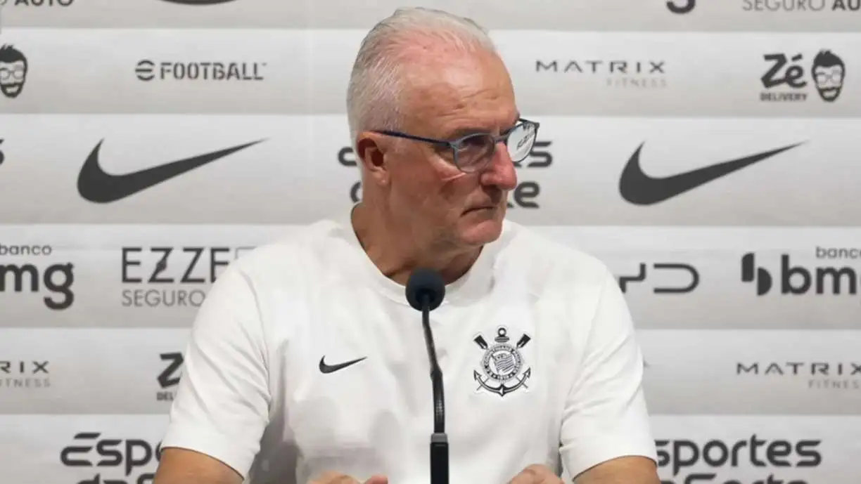 Dorival Júnior fala em coletiva da derrota do Corinthians para o Novorizontino, pela semi do Campeonato Paulista - Foto: Reprodução/YouTube - Corinthians TV