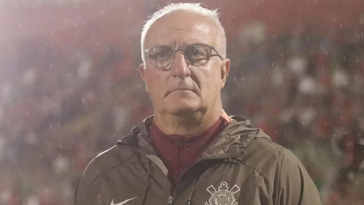 Dorival Júnior continua sob o comando técnico do Corinthians, mas seu cargo corre risco - Foto: Theo Daolio
