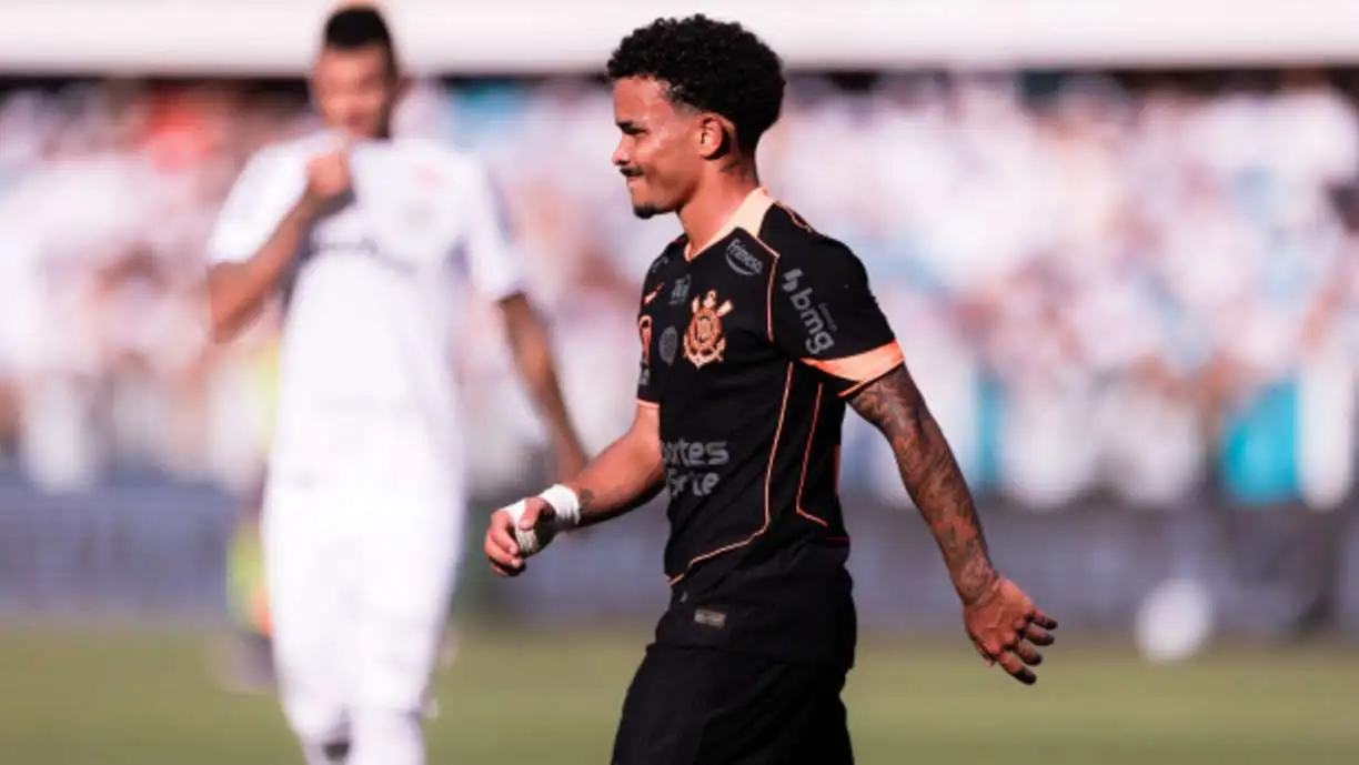 Kaio César detalha pedidos de Dorival Júnior no jogo entre Santos e Corinthians - Foto: Wanderson Oliveira / Meu Timão