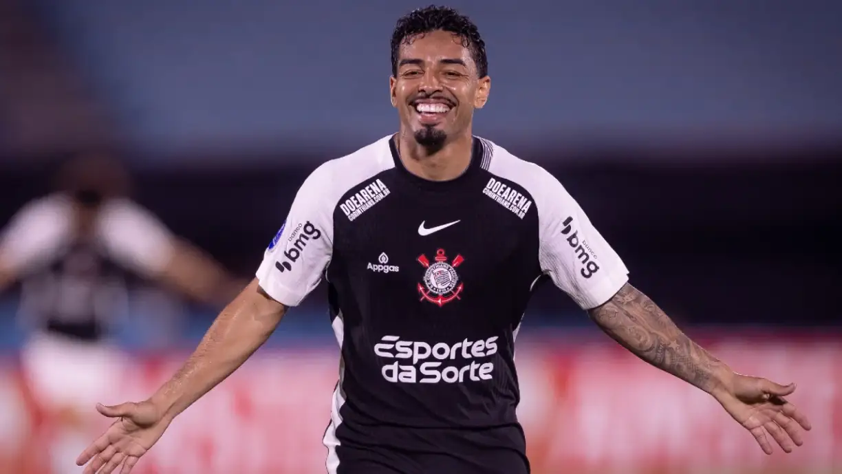 Matheus Bidu começou a despertar o interesse de clubes fora do Brasil e sua permanência no Timão pode estar acabanado - Foto: Rodrigo Coca/Agência Corinthians