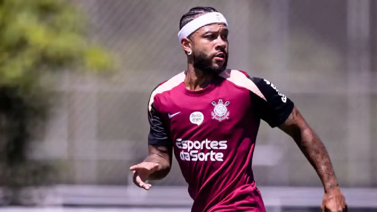 Dorival Júnior tem poucas dúvidas no Timão para enfrentar o Santos no domingo (15) - Foto: Rodrigo Coca/Agência Corinthians