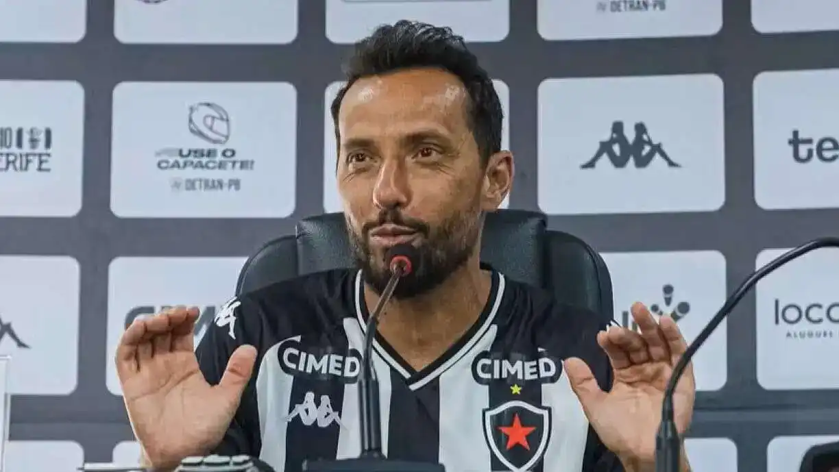 Ex-jogador do Paris Saint-Germain, Nenê explica a rezão para não ter fechado com o Corinthians e ser treinador por Tite - Foto: João Neto/Botafogo-PB