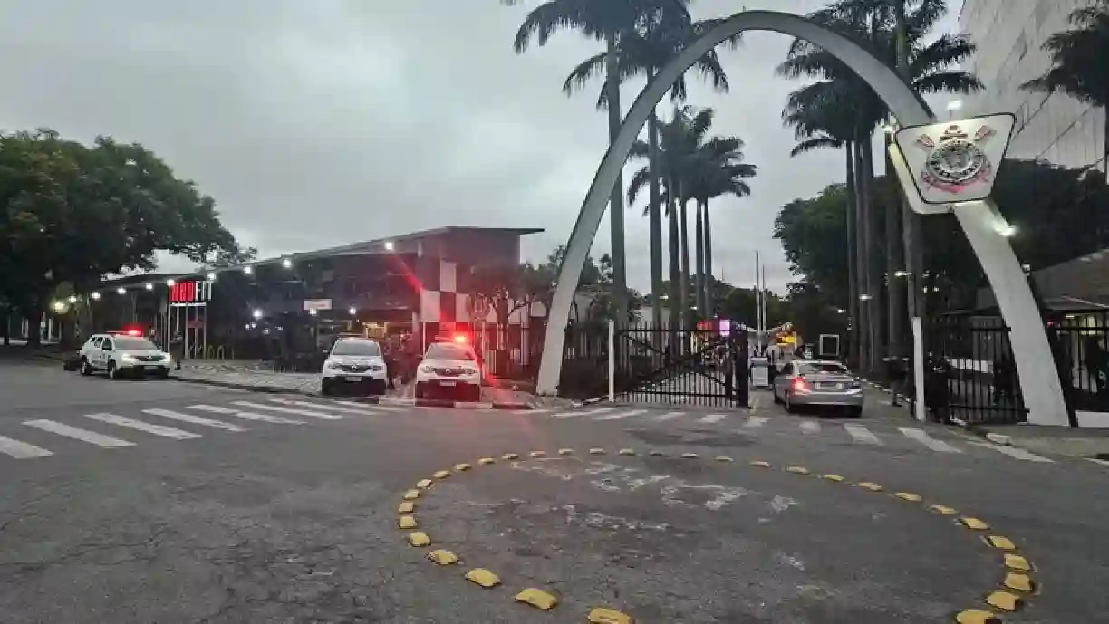 Irmão de ex-Corinthians pode ser investigado pelo Ministério Público após pedido do clube paulista - Foto: Yago Rudá