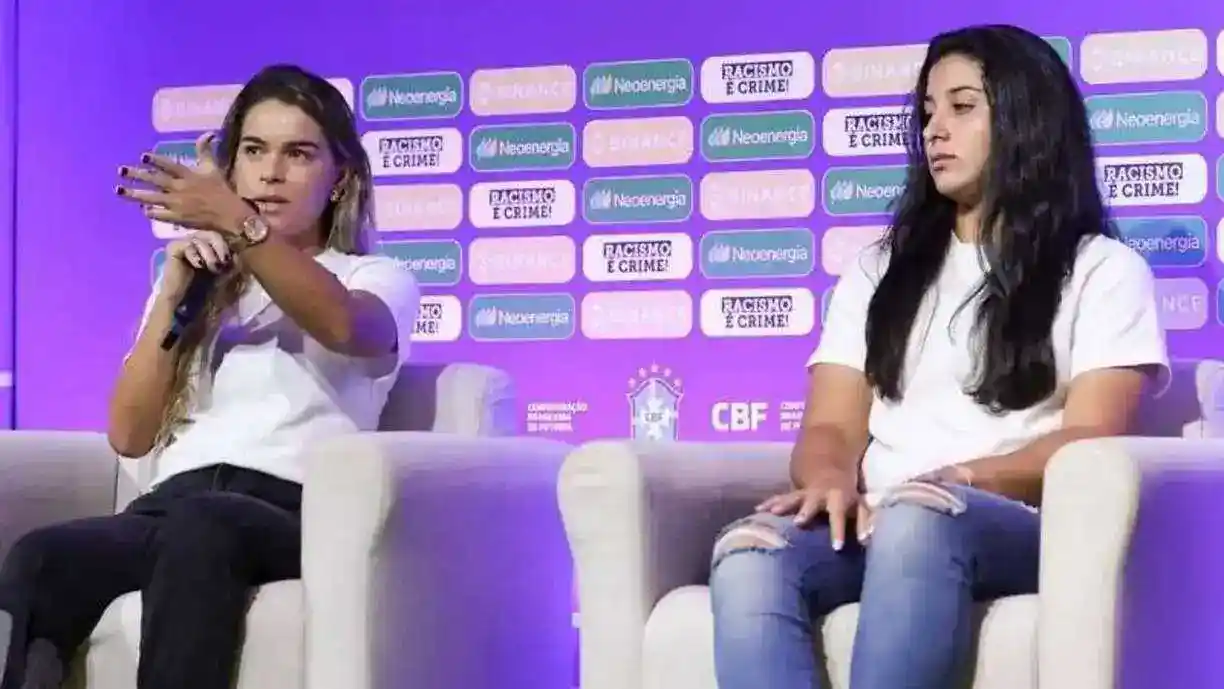 Atleta do Corinthians comenta importância da Copa do Mundo Feminina no Brasil: "muito especial"