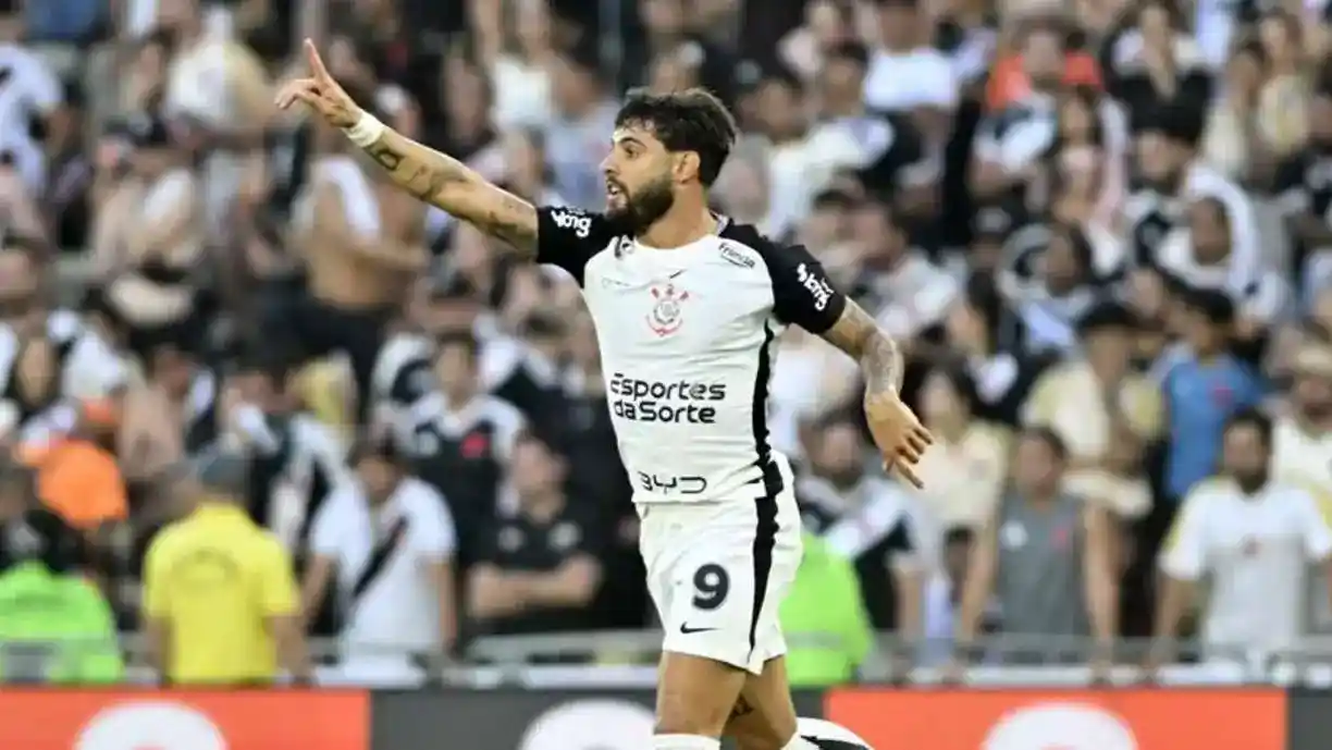 Yuri Alberto voltará ao Maracanã para enfrentar o Fluminense, depois de vencer o título da Copa do Brasil pelo Corinthians - Foto: André Durão/GE