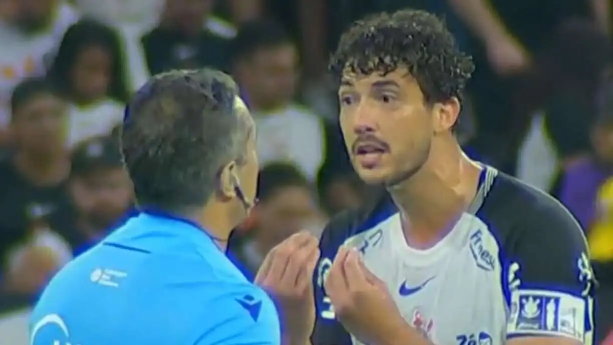 O Timão enfrentou o Internacional na noite deste domingo (05), pelo Brasileirão - Foto: Reprodução / Amazon Prime Video