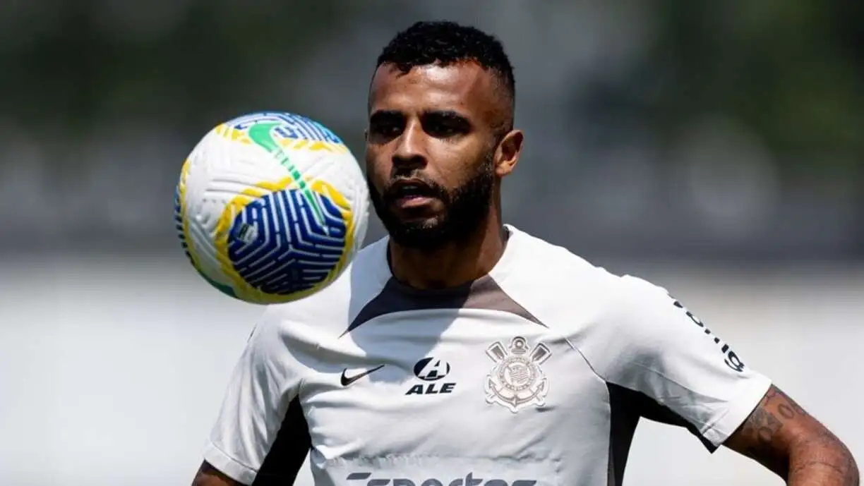 Marcelo Paz detalha retorno de Alex Santana aos treinos do Corinthians: "vai fazer..."