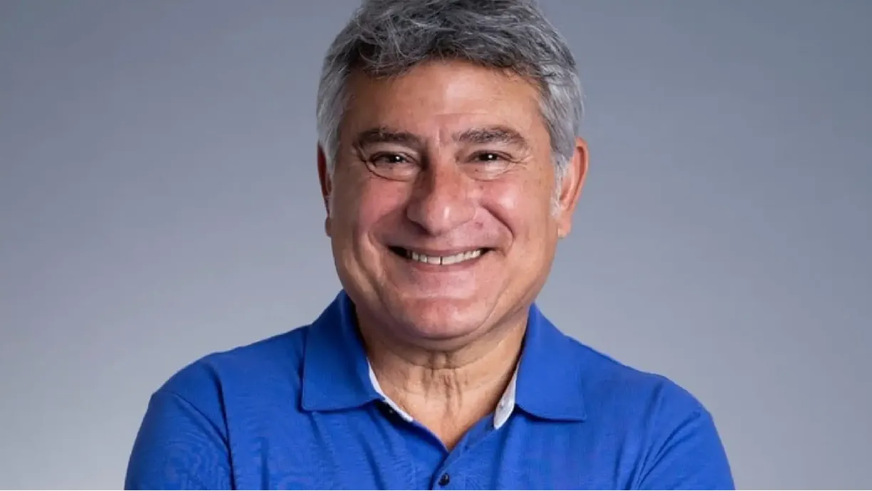 Cléber Machado analisa atitude em jogador do Corinthians e detona seu comportamento em duelo contra o Palmeiras - Foto: Reprodução