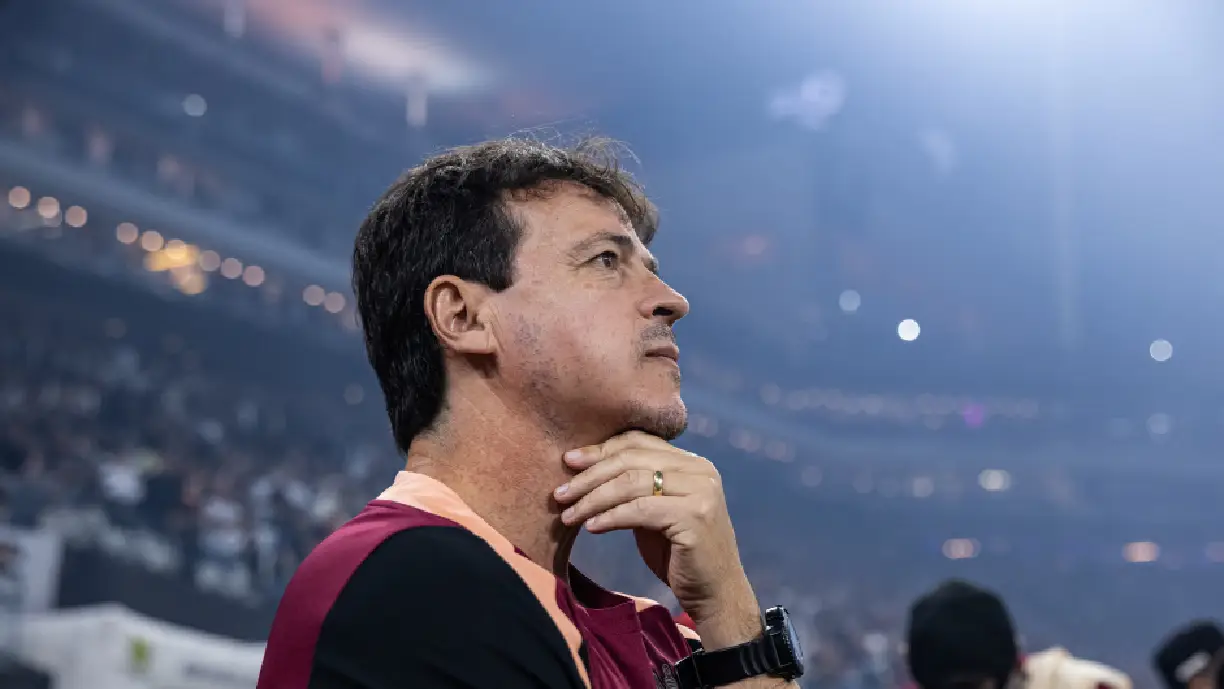 Problemas para Fernando Diniz: Corinthians terá dificuldades para escalar nos próximos jogos