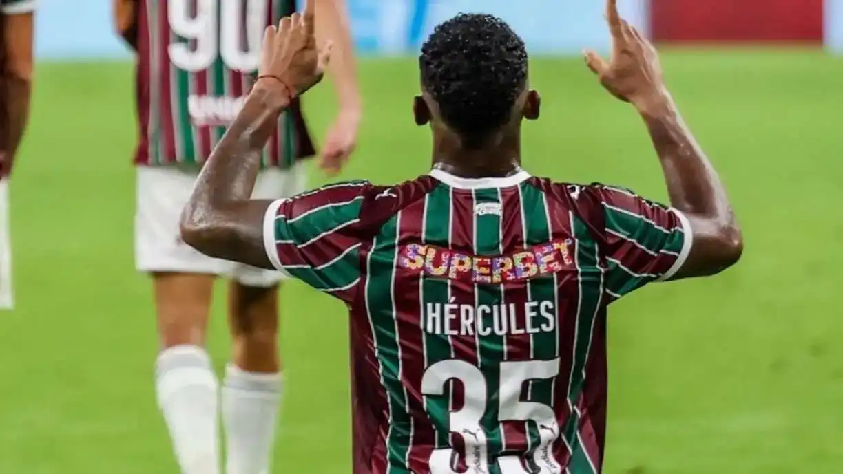 O Fluminense derrotou o Corinthians pelo placar de 3 a 0, na noite desta quarta-feira, pelo Campeonato Brasileiro - Foto: Rafael Arantes