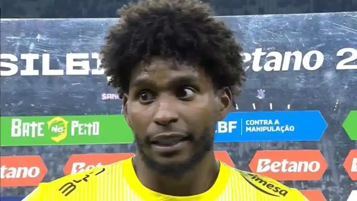 Hugo Souza falou a respeito do confronto entre Corinthians e Palmeiras pelo Brasileirão - Foto: Reprodução/Premiere FC