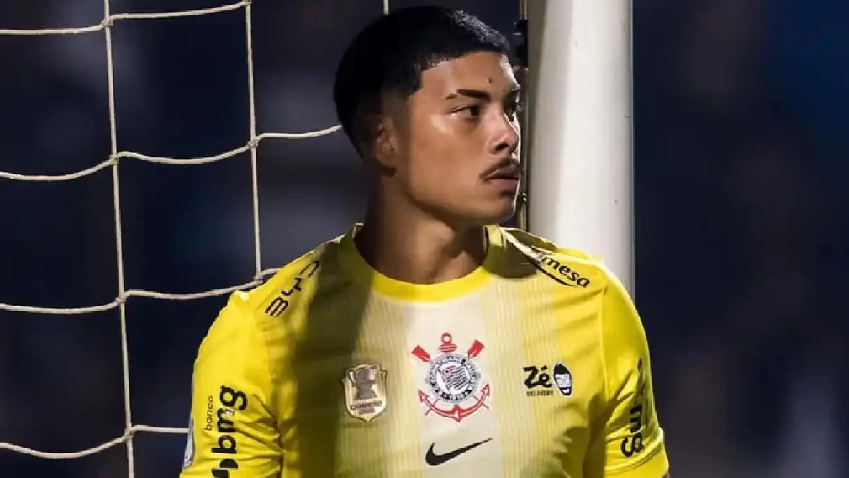 Kauê foi o goleiro titular do Corinthians na vitória contra o Vasco pelo Brasileirão - Foto: Reprodução/Instagram