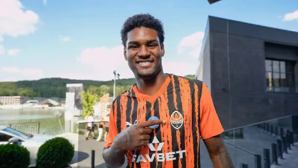 Lucas Ferreira tem sido interesse da diretoria do Corinthians, mas não bateu o martelo para fazer uma oferta ao Shakhtar Donetsk - Foto: Reprodução