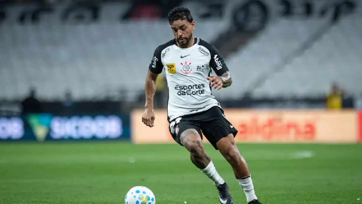 Autor do gol da vitória do Corinthians, Matheus Bidu falou sobre como é trabalhar com Fernando Diniz - Foto: Ronaldo Barreto/Meu Timão