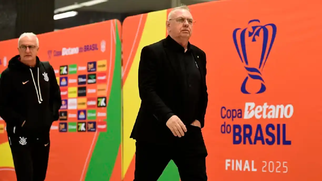 Presidente do Corinthians faz análise da equipe formada para essa temporada e a permanência de Dorival Júnior - Foto: Marcos Ribolli