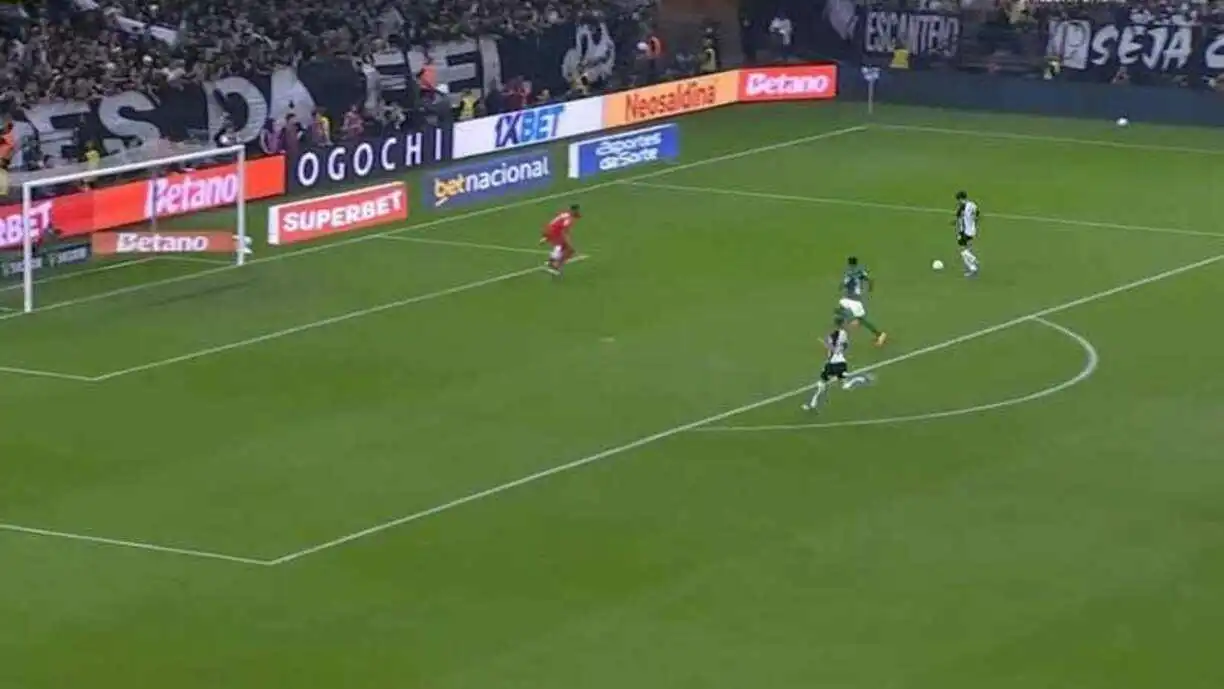 Corinthians e Palmeiras ficaram no 0 a 0 do dérbi, em confronto válido pela 11ª rodada do Brasileirão - Foto: Reprodução/YouTube - Cazé TV